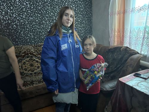 Буинские молодогвардейцы поддерживают малообеспеченных семей