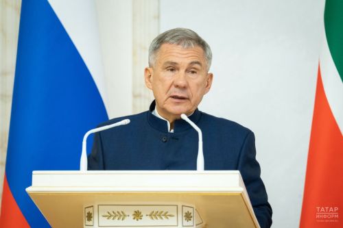 Минниханов продлил единовременную выплату нескольким категориям контрактников из РТ