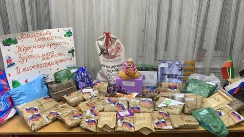 Лицеисты Буинска собрали посылки участникам СВО