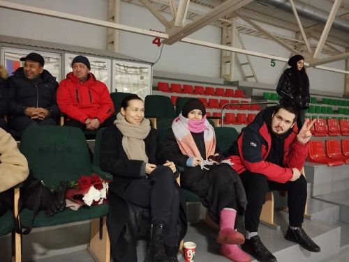 Сегодня в Буинске матчем  по хоккею почтили память Линара Валиуллина его воспитанники и земляки (фоторепортаж)