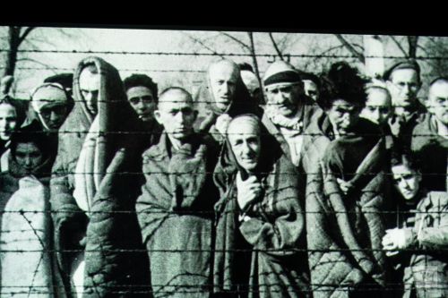 «Нельзя предавать память»: в Казани с успехом отгремела премьера «Нюрнберга»