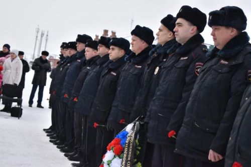 Сегодня  на Центральной площади города Буинска прошел митинг памяти