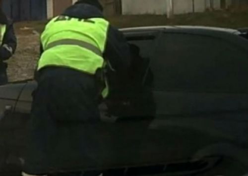 В МВД прокомментировали ночной инцидент с пассажиром такси, которому выстрелили в глаз в Казани (видео)