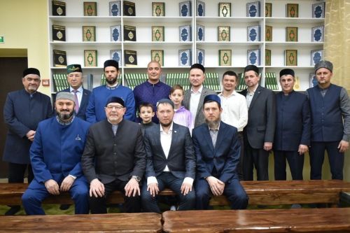 В новом здании Буинского медресе открылась комната для чтения Корана (+фото)