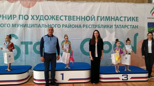 В Буинске сегодня собрались юные гимнастки России и Татарстана (фото, видео)