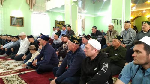 В Буинске мусульмане отмечают Ураза байрам