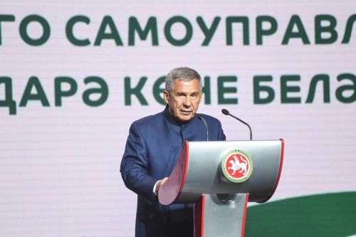День местного самоуправления. Буинский район получил сертификат на автомобиль (+фото)
