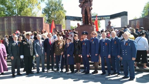 В Буинске отмечают День Победы (+фото)