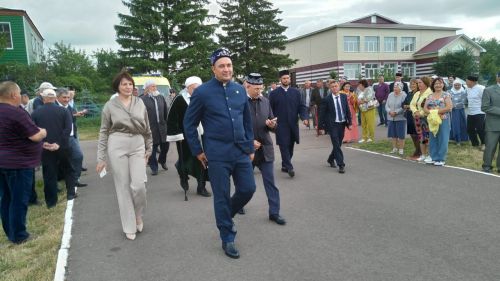 В деревне Новые Тинчали Буинского района проходит праздник Сабантуй