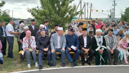 В деревне Новые Тинчали Буинского района проходит праздник Сабантуй