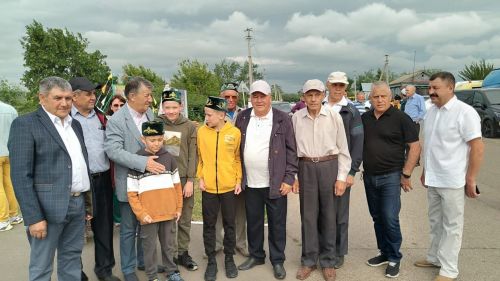 В деревне Новые Тинчали Буинского района проходит праздник Сабантуй