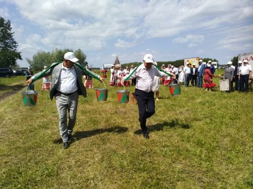 В агрофирме “Авангард” Буинского района провели Сабантуй для передовиков (фоторепортаж)