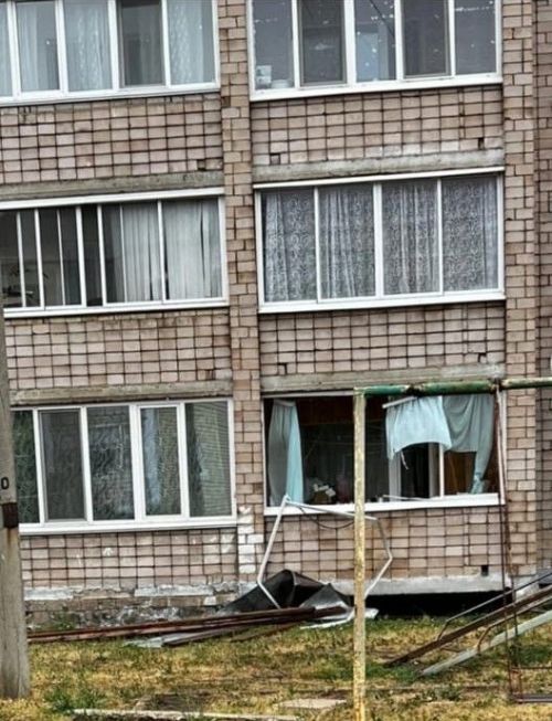 В Татарстане ураган и град снесли деревья, крыши и повредили урожай