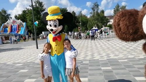 В Буинске в Центральном парке состоялся праздник по случаю Курбан-байрам, объединивший и жителей ближайших районов (фото, видео)