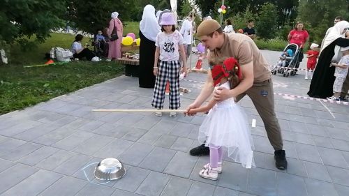 В Буинске в Центральном парке состоялся праздник по случаю Курбан-байрам, объединивший и жителей ближайших районов (фото, видео)