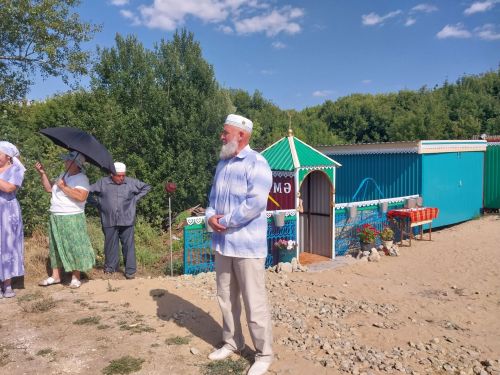 В деревне Черки-Бибкеево Буинского района состоялось открытие родника (+фото)