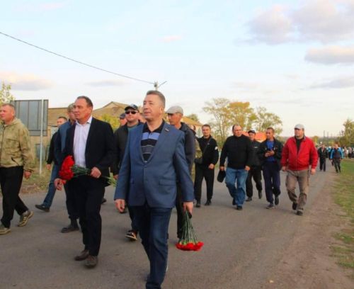 Буинск в один день простился с двумя героями (фото)