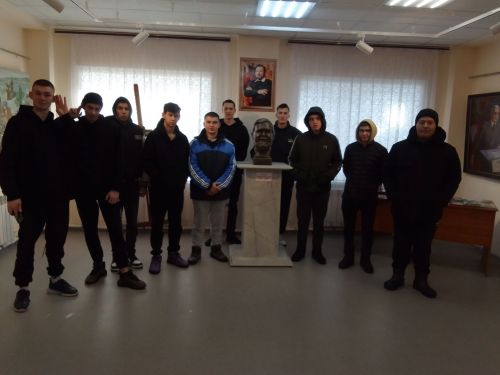Студенты Буинского техникума посетили родные места известных земляков