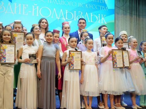 В Центре культурного развития города Буинска состоялся отборочный этап и гала-концерт участников отборочного тура фестиваля «Созвездие-Йолдызлык»