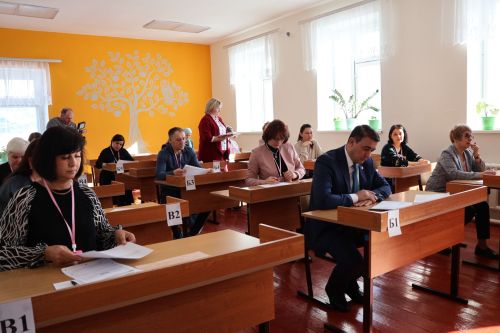 Сегодня родители из Буинска сдали ЕГЭ