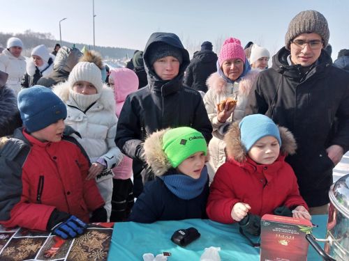 Сегодня в Сосновом бору Буинска прошел семейный праздник приуроченный месяцу Рамазан