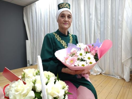 В Новочечкабском доме культуры прошел творческий вечер поэтессы Гульшат Мухтаровой