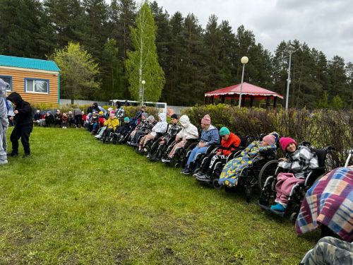Юные волейболисты Буинска подарили праздник детям с ограниченными возможностями