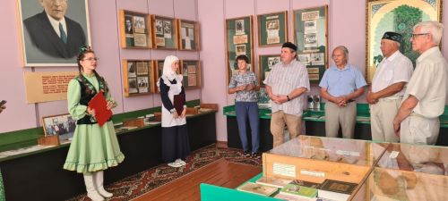 Иске Тинчәледә һәм Яңа Шәйморзада корбан ашы, танылган якташларын искә алу кичәсе узды