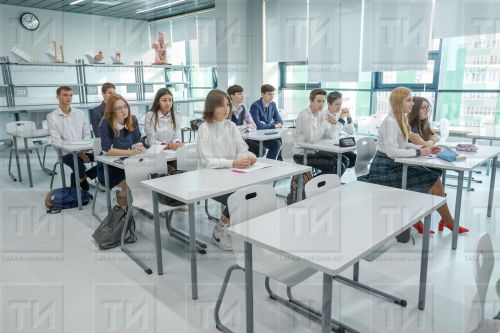 В школах Татарстана не хватает двух тысяч учителей