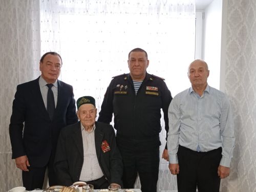 Сегодня свой 105-летний юбилей отметил ветеран Великой Отечественной Войны Рауф Ибрагимович Тухватуллин