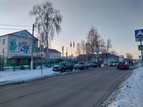 Дороги, светофоры будут отремонтированы. Самые актуальные вопросы в Буинском районе