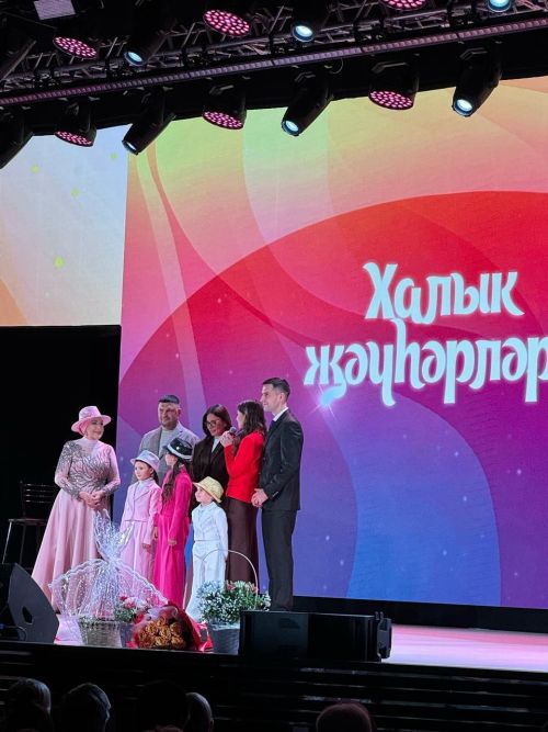 Вчера в концертном зале КРК «Пирамида» прошел бенефис жемчужины татарского народа Резиды Хусаиновой