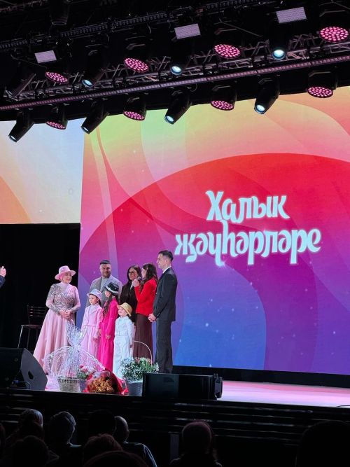 Вчера в концертном зале КРК «Пирамида» прошел бенефис жемчужины татарского народа Резиды Хусаиновой