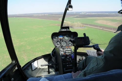 Раис Татарстана показал, как выглядят поля республики во время посевной кампании
