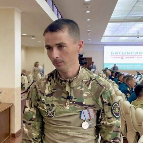 «Хочу и дальше служить Родине»: ветеран СВО из Буинска будет учить молодежь собирать БПЛА