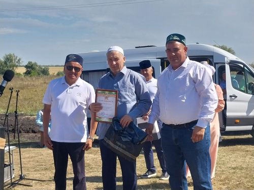 Сегодня в Буинском районе открылся еще один родник