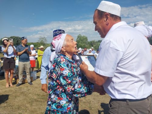 Бүген Буа районында чишмә ачылды