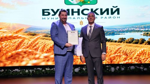 Сегодня в Буинском районе открыли агрокласс, досуговый центр и дом культуры