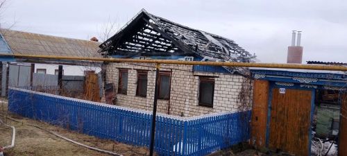 Вчера вечером в Буинске сгорел дом (+фото)