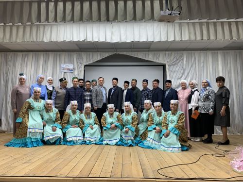 Буа районының Яңа Чәчкап авылы халкы Кайбыч районының Иске Чәчкаблылар белән очрашты (Фоторепортаж)