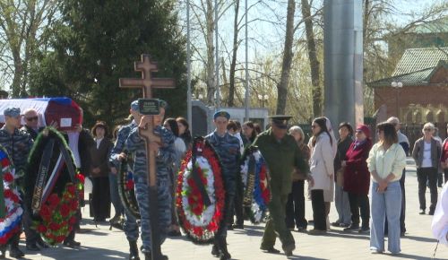 Сегодня в Буинске простились с Константином Поповым, погибшим в спецоперации