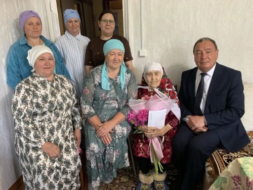 В Буинском районе свой 94-й день рождения отметила  Гульсина Хасанзянова