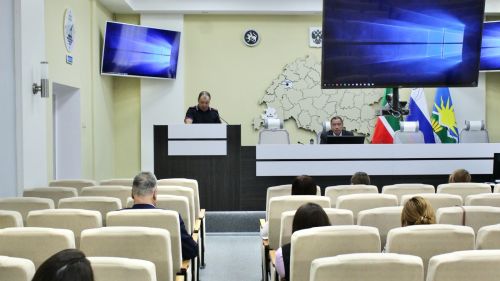 Буа районында наркотик кулланып, рульгә утырган ике машина йөртүчене тоткарланганнар