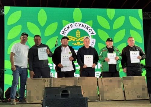 В Буинске:Сабантуй на родине известных борцов