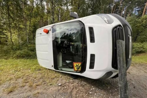 Въехавший в автобус с детьми-хоккеистами водитель легковушки в РТ уснул за рулем