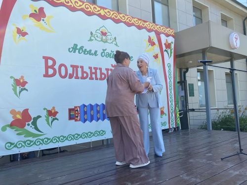 Сегодня в селе Вольнистан Буинского района земляки, договорившись, организовали праздник День села
