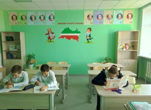 Буа районы Боерган авылының яңартылган мәктәбендә сигез авыл укучылары белем ала