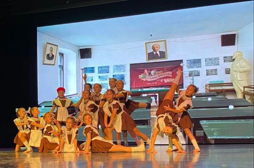 Сегодня лицей № 2 города Буинска масштабно и тепло отметил 50-летний юбилей