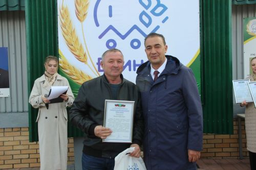 Торжественное обновление Доски почета Буинского муниципального района
