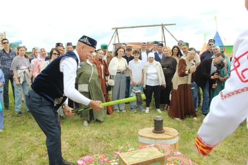 Традиционный татарский национальный праздник «Сабантуй»